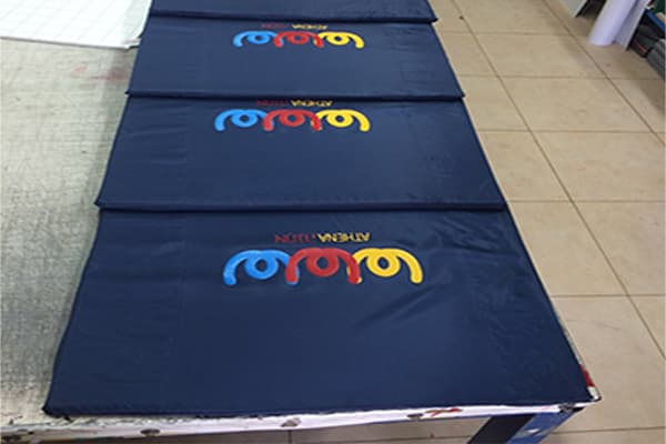 הדפסה בפורמט גדול ומיתוג אירועים — תמונה 10 מתוך 16. לחיצה להגדלה